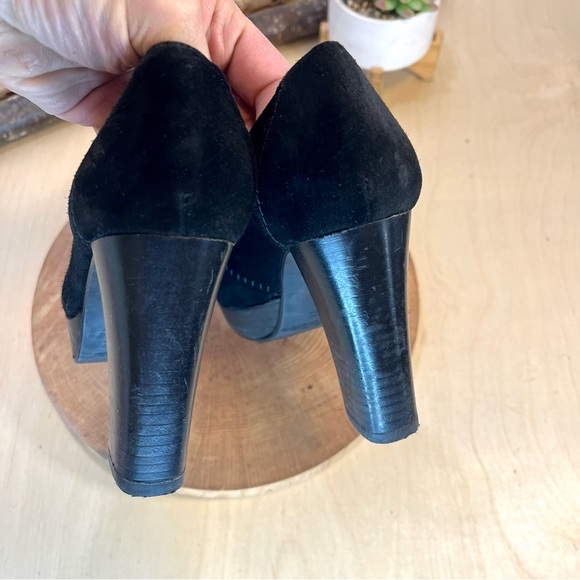 *Stuart Weitzman | Black Suede Loafer Pumps Size 8M - Picture 11 of 16